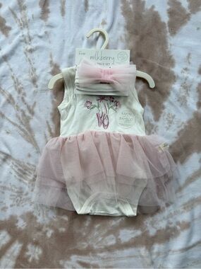 Milkberry 3-6 Month Dress and Bow